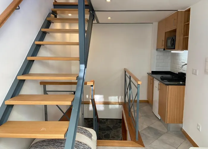 Loft Surdo شقة فونشال
